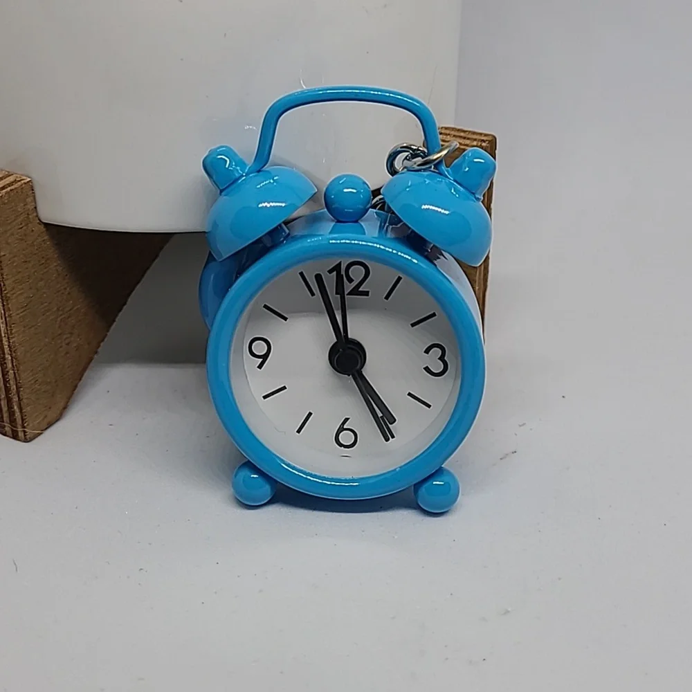 Mini‎ Blue Alarm Clock Keychain Cute Novelty Keyring Bag Charm Decoration